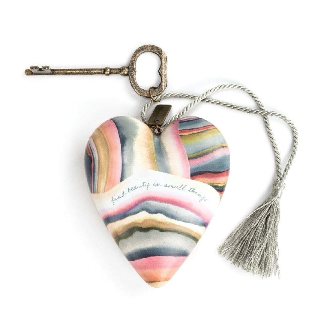 ART HEART - FIND BEAUTY IN THE SMALL THINGS
